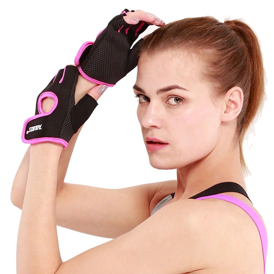 Anti-Slip Half Finger Weightlifting Gloves – Gym Workout Gloves with Breathable Grip Support